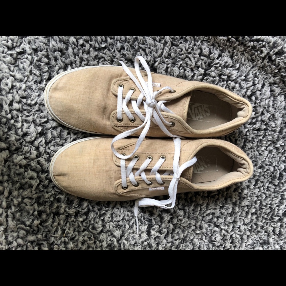 Vans - Picture 3 of 5